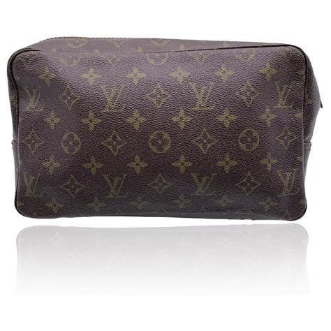 louis vuitton toiletry 28|louis vuitton monogram toiletry bag.